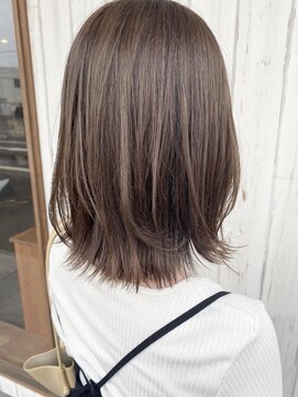 キートス ヘアーデザインプラス(kiitos hair design +) シアーベージュ