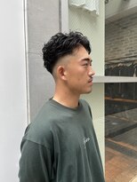 シー(si)&nbsp;ナチュラルフェード×オールバックパーマ◎20代30代40代