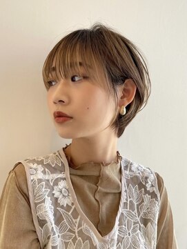 イヴォークオオサカ 心斎橋(EVOKE OSAKA) 丸み 抜け感 可愛い 韓国風 おしゃれマッシュショート