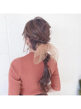 リル(LiL) ローポニー　ヘアセット