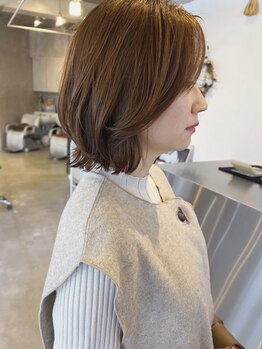 ブーケ(bouquet)の写真/マンネリしやすいグレイカラーもあなただけのパーソナルカラーで最旬トレンドに☆トリートメントも豊富！