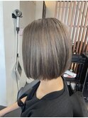 白髪ぼかし/イメチェンヘアスタイル/前髪カタログ/ショートボブ