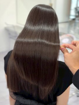 ヴィヴィー 福岡天神店(VIVIE) 髪質改善とイノアカラーで極上ツヤ髪