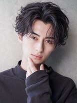 カライング(ing) スーツ短髪ツーブロック束感モテる黒髪シークレットパーマ流行