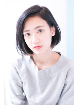 ヘアーアンドファッションシオミエイチ (hair&fashion shiomi H) 大人かわいいかきあげバング×耳かけボブ