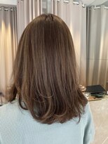 ロージーバイフーガヘアー 元住吉店(Rosy by FUGAhair) 細めハイライトで大人なレイヤースタイル