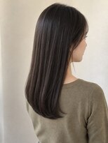 ビープラス(B+)&nbsp;自然なまとまり◎黒髪艶セミロング