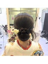 ヘアメイクスタジオ ジュエル(hair make studio JEWEL)