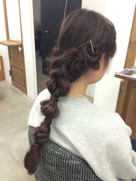 キー(kii) ヘアアレンジ