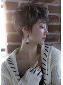 洗練された大人かわいい×トレンチショート
