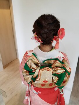 ヘアーメイク アンド レイ(hair make and Rei) アップスタイル