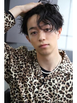 リップスヘアー 銀座(LIPPS hair) かきあげセンターパート