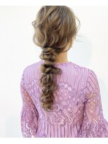 ヘアセット&メイク専門店 カスミ(Kasumi)&nbsp;編み下ろし