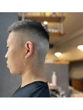 バーバーボルト(Barber Bolt) ハイフェードダンジリスタイル