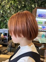 インデペンデンス(independence)&nbsp;オレンジベージュ、ショートボブ