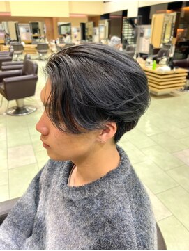 ゼスト 吉祥寺店(ZEST) カルマパーマ 毛流れ センターパート　韓国ヘア吉祥寺/島田優斗