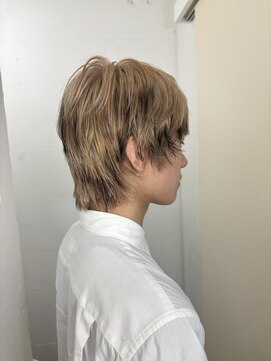 レコ(LECO) ベージュとブラウンのコントラストデザインカラー