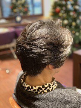 ゴッド(G.O.D) 似合わせカット白髪ぼかし