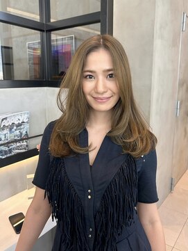 アルティファータ(artifata) オリーブグレージュ ブリーチなし ロングレイヤー