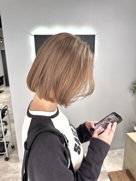 ネオ(neo.) ダブルカラー/ベージュ/やわらかベージュ/ピンクベージュ/ボブ