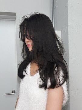 ミーナ バイ アーバン(Meena by urban.) 【stylist AIKA】流行りのレイヤースタイル