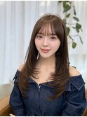 大人ナチュラルレイヤー×透け感バング