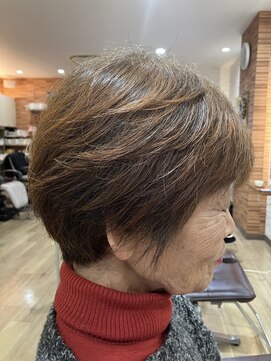 アートイン ショートレイヤースタイル