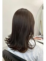 アコロン 武蔵小杉(acoron.) 扱いやすさ重視の大人向けミディアム×武蔵小杉