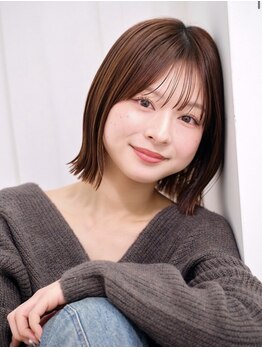 エイトバイリトル(Ate by little)の写真/経験豊富なスタイリストがクセや骨格を考慮しカット♪柔らかい質感×束感で流行の無造作ヘア