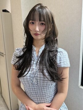 バランス ハレまち通り岡山駅前店(balance.) オリーブグレー× ハイレイヤーカット