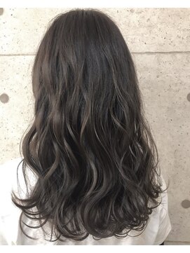 アールプラスヘアサロン(ar+ hair salon) 波巻きグレージュ3Dカラーゆるふわロング
