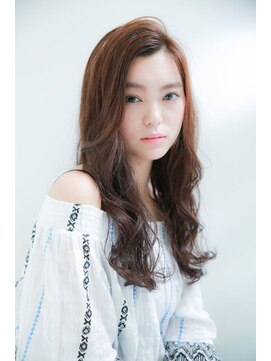 ニューヨークニューヨーク 梅田茶屋町店(NYNY) 外国人風ゆる巻きロングヘア