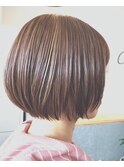 ぱつっとショート+ラベージュ×白髪ぼかしハイライト!