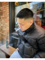 フォーコーナーズ(Four Corners)&nbsp;SKIN CROP　フェードカット