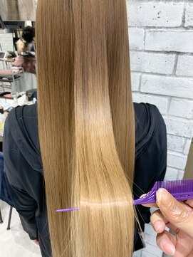 フェリア 渋谷(Feria) 【filo by Feria】酸熱トリートメント