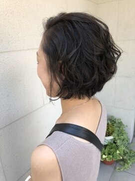 カペリベラ Capelli bella 枚方店 ゆるふわウェーブボブ