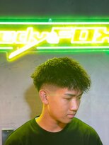 グリーディーフォックス 代々木(Greedy FOX)&nbsp;韓国マッシュ/センタ-パ-ト/ツイストスパイラル/スキンフェード