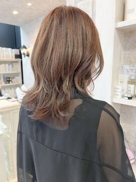 キャアリー(Caary) 福山市美容室Caary人気 ふんわりレイヤー外ハネ秋冬ヘア