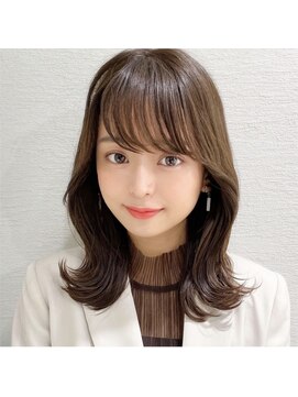 シルクレイ 吉祥寺店(Silk-lei) くびれミディ　中韓　フェザーバング　秋冬ベージュ