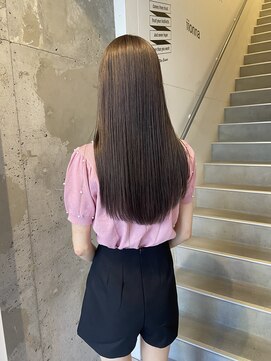 アイリー 名古屋(A/LEE) アッシュベージュ