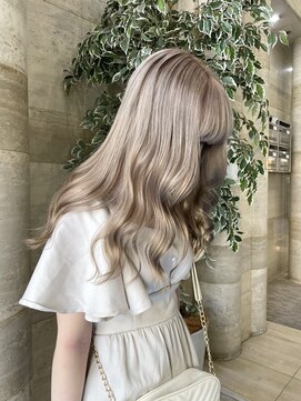 リト(riTo) 20代暗めカラーデザインカラーロングオリーブグレージュベージュ