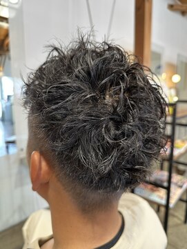 イフプロデュースドバイアミカ(iF produced by Amica) ピンパーマ