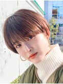 斜めバング、小顔ショート、前髪パーマ