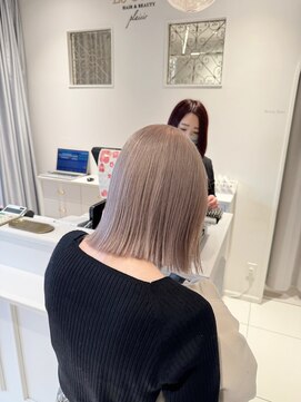 ルクール ヘアー プレジー(Le Coeur HAIR Plaisir) ホワイトミルクティーベージュ