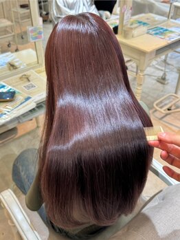 トゥルース 上野店(TRUTH)の写真/厳選トリートメントで髪質改善し、カラーのダメージケアもばっちり！うるツヤの美髪を手に入れたい方に♪