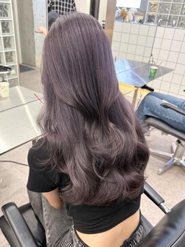 サンク 原宿 表参道(cinq) 原宿グレージュケアブリーチ顔まわりレイヤーカットミルクティー