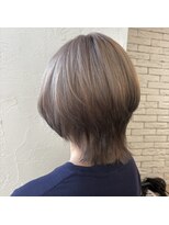 オルヘアサロン(Olu. hair salon)&nbsp;【ネオウルフ】可愛いウルフ×ミルクティーベージュ