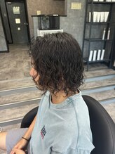大人の余裕を演出♪キメすぎない海外風サーフカールスタイル