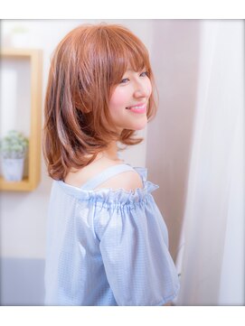 グラスヘアリオン(Grous hair lion) 【Grous Hair lion　御茶ノ水】☆ふんわり無造作ウェーブ☆