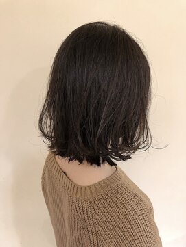 クイントネオリーブ 自由が丘正面口店(quint:neolive) 【neolive quint 自由が丘】岩崎裕貴 Neolive スタイル